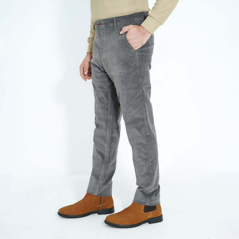 unqle 04-12-25 A 05_imresizer